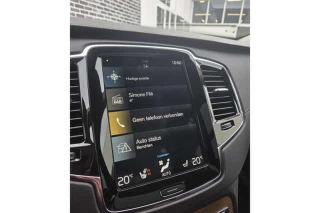 Volvo XC90 (2021) thumbnail 16
