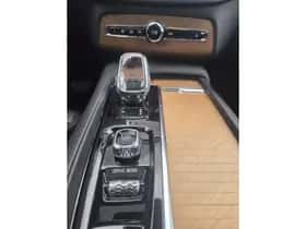Volvo XC90 thumbnail 8