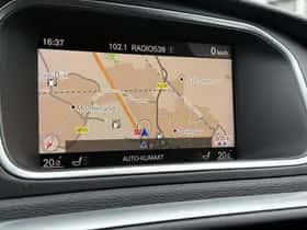 Volvo V40 thumbnail 16