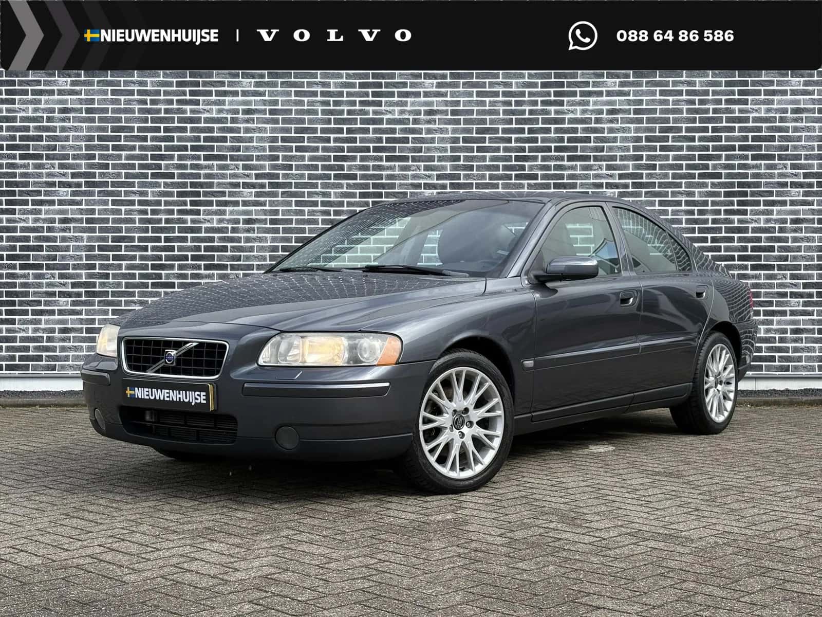 Volvo S60 (2005) — foto 1