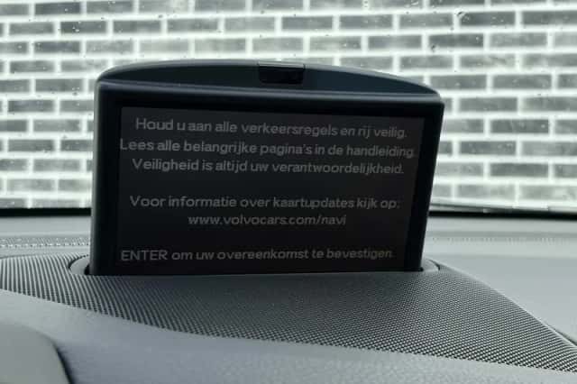 Volvo S60 (2005) thumbnail 12