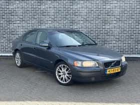 Volvo S60 thumbnail 3