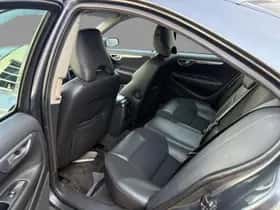 Volvo S60 thumbnail 4
