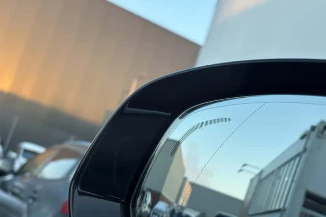 Volvo XC90 (2021) thumbnail 12