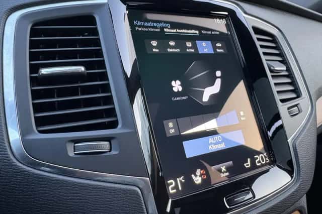 Volvo XC90 (2021) thumbnail 21