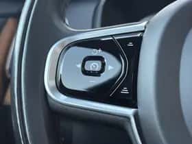 Volvo XC90 thumbnail 23
