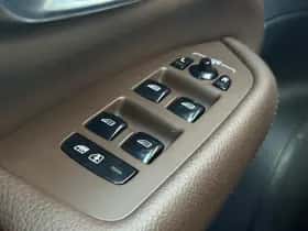 Volvo XC90 thumbnail 24