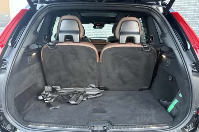 Volvo XC90 (2021) thumbnail 9