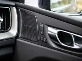 Volvo XC60 thumbnail 24