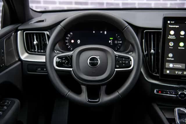 Volvo XC60 (2026) thumbnail 30
