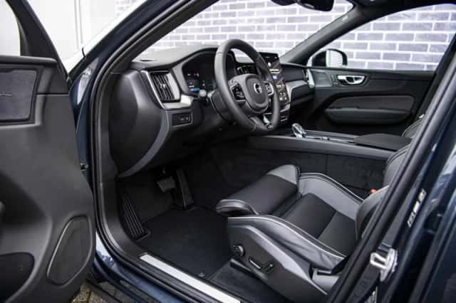 Volvo XC60 (2026) thumbnail 4