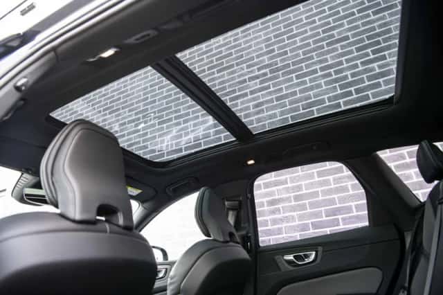 Volvo XC60 (2026) thumbnail 32