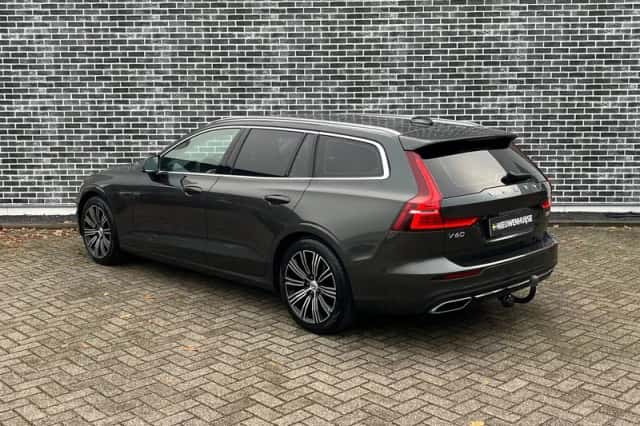 Volvo V60 (2019) thumbnail 15