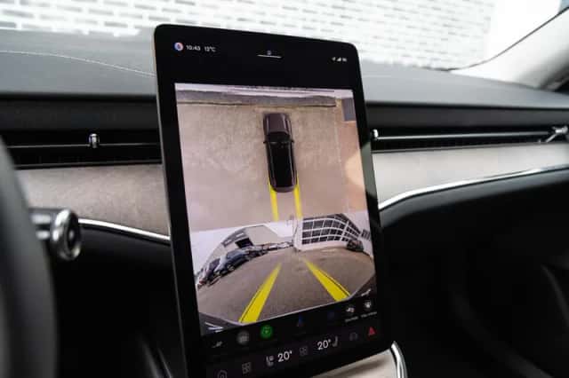 Volvo ES90 (2026) thumbnail 13