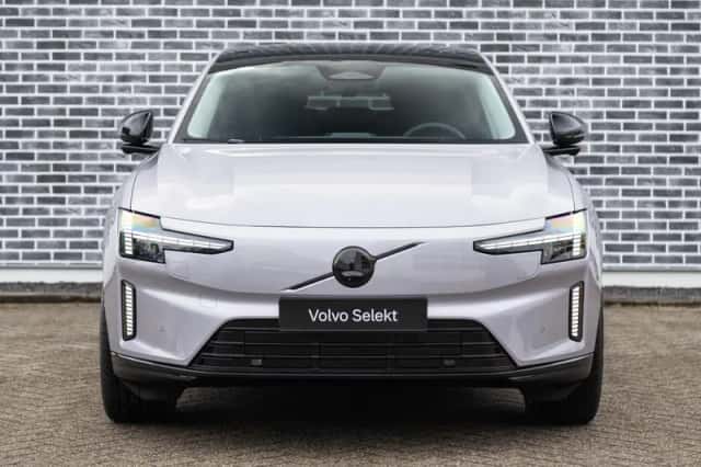Volvo ES90 (2026) thumbnail 36