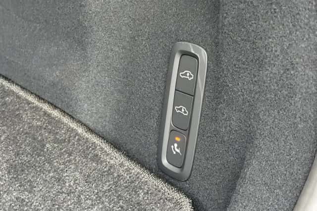 Volvo XC60 (2025) thumbnail 13