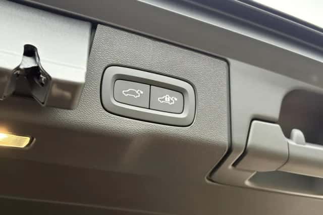 Volvo XC60 (2025) thumbnail 14