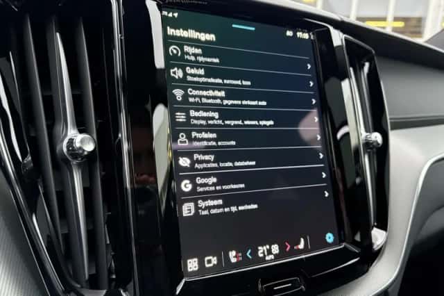 Volvo XC60 (2025) thumbnail 23