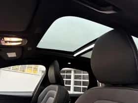 Volvo XC60 thumbnail 30