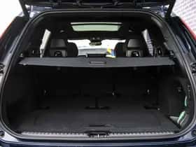 Volvo XC90 thumbnail 34