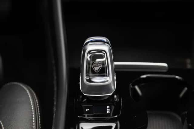 Volvo XC40 (2020) thumbnail 11
