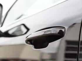 Volvo XC40 (2020) thumbnail 17