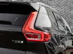 Volvo XC40 (2020) thumbnail 25