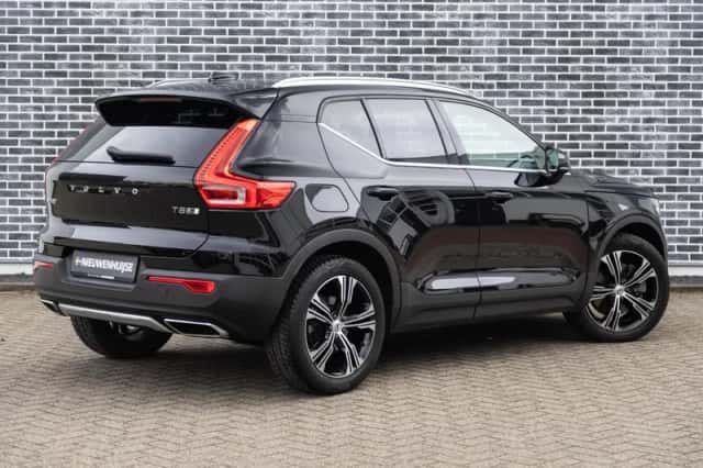 Volvo XC40 (2020) thumbnail 4