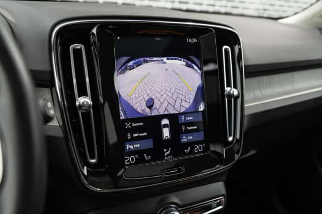 Volvo XC40 (2020) thumbnail 32