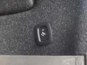 Volvo XC40 (2020) thumbnail 44