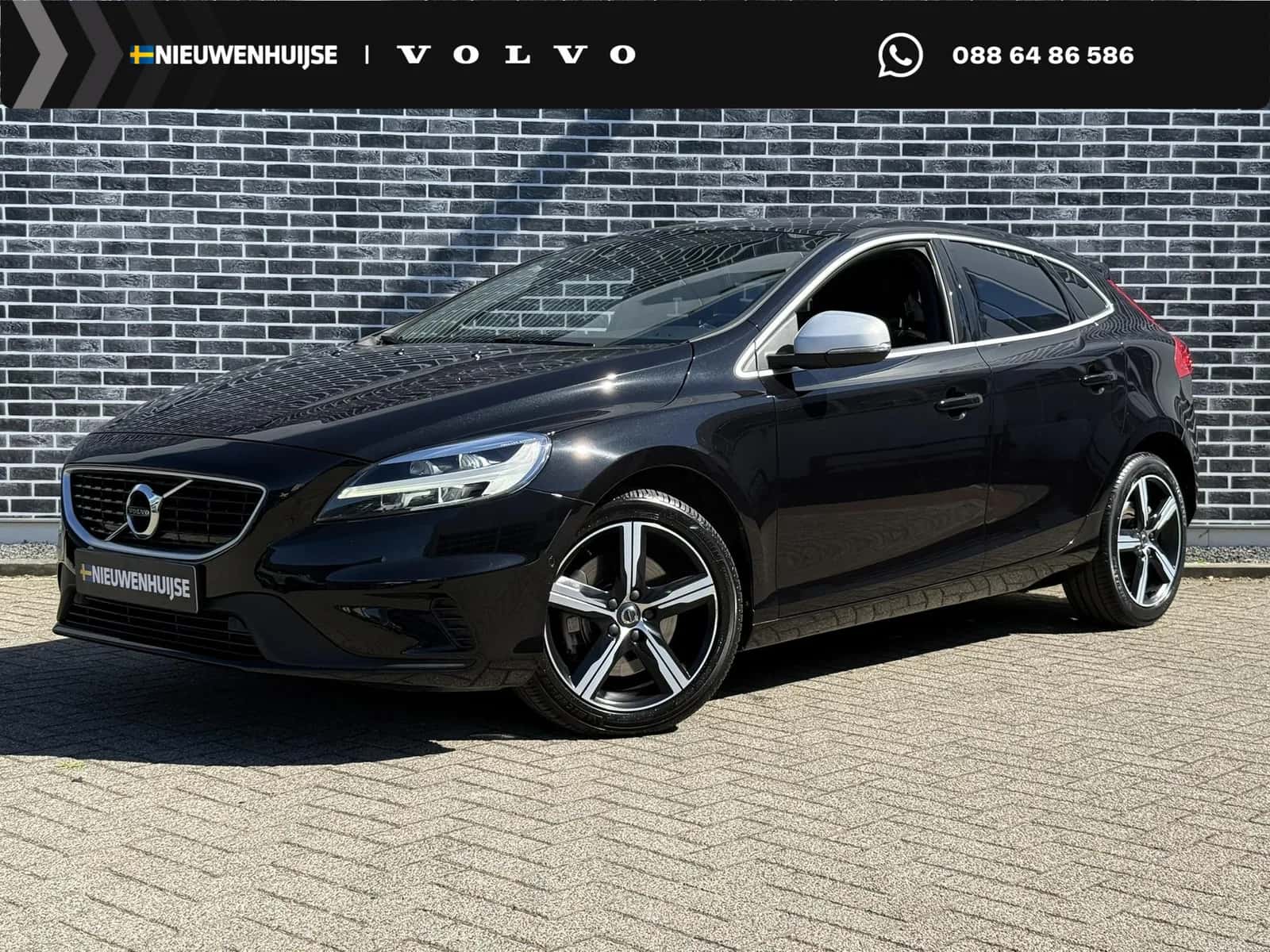 Volvo V40 (2019) — foto 1