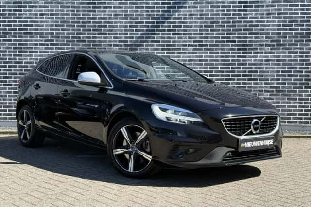 Volvo V40 (2019) thumbnail 17