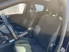 Volvo V40 thumbnail 5