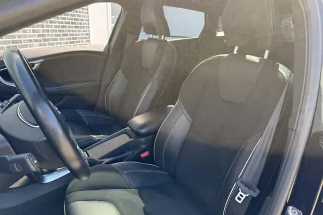Volvo V40 (2019) thumbnail 6