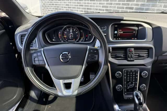 Volvo V40 (2019) thumbnail 7