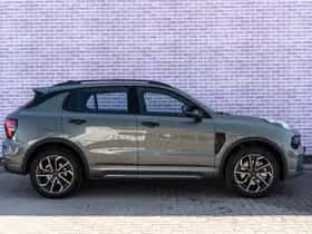Lynk & Co 01 thumbnail 8