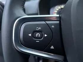 Volvo XC40 thumbnail 21