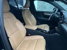 Volvo XC40 thumbnail 8