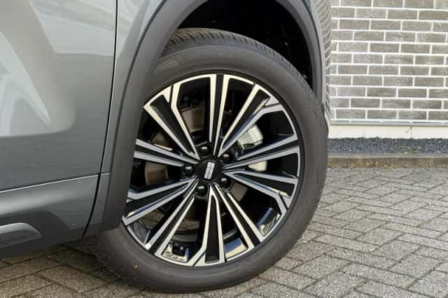 Geely Starray EM-i (2026) thumbnail 40