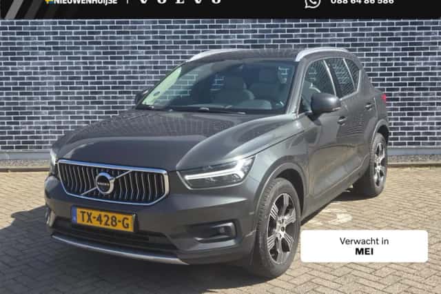 Volvo XC40 (2018) thumbnail 1