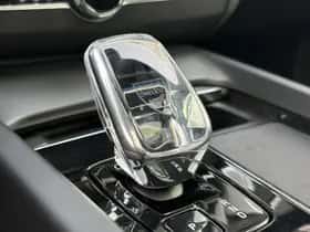 Volvo XC60 (2023) thumbnail 20