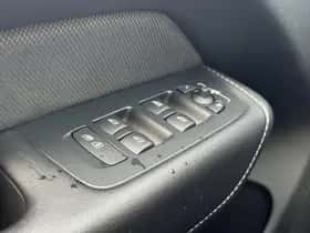 Volvo XC60 (2023) thumbnail 26