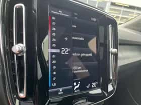 Volvo XC40 thumbnail 22