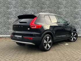 Volvo XC40 thumbnail 4