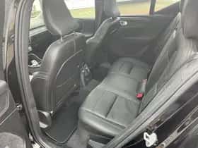 Volvo XC40 thumbnail 9