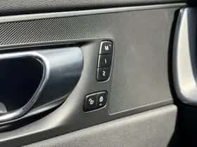 Volvo XC60 thumbnail 23