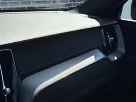 Volvo XC60 thumbnail 27