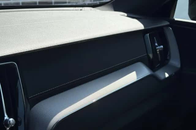 Volvo XC60 (2021) thumbnail 28