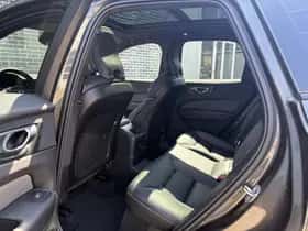 Volvo XC60 thumbnail 7