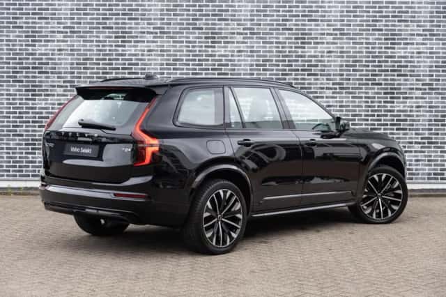 Volvo XC90 (2025) thumbnail 3